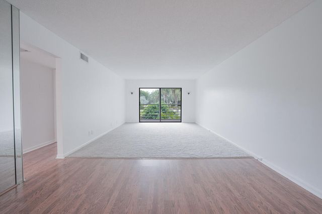 4401 Martinique Court D2, Coconut Creek, FL 33066