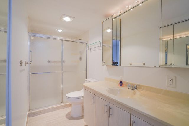 4401 Martinique Court D2, Coconut Creek, FL 33066