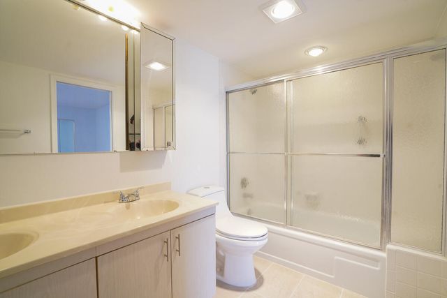 4401 Martinique Court D2, Coconut Creek, FL 33066