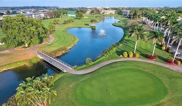 4401 Martinique Court D2, Coconut Creek, FL 33066