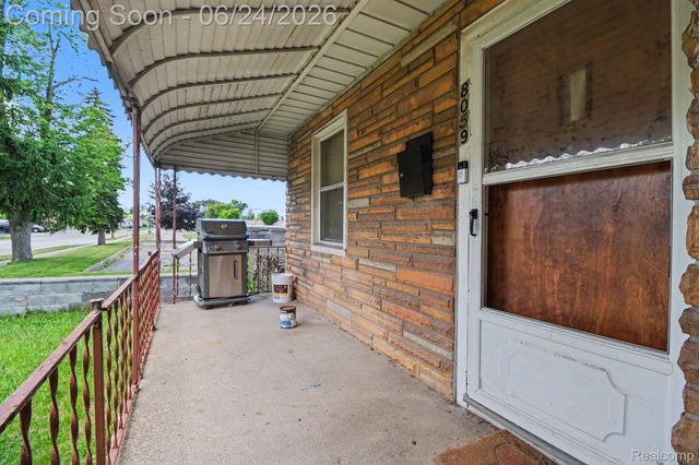8059 Ford Avenue, Warren, MI 48089