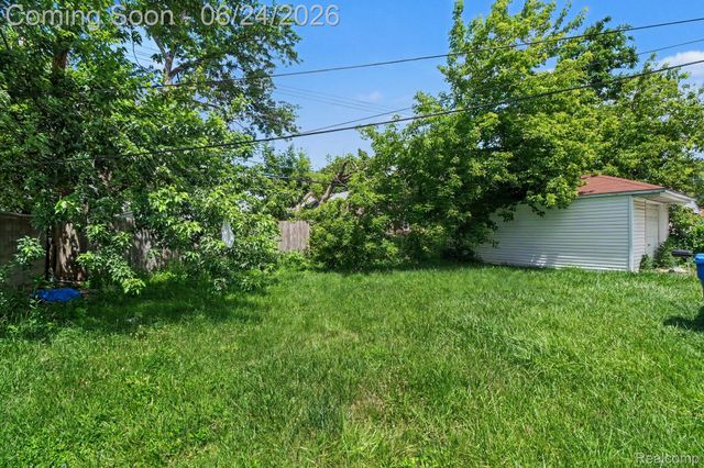 8059 Ford Avenue, Warren, MI 48089
