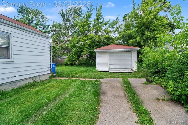 8059 Ford Avenue, Warren, MI 48089