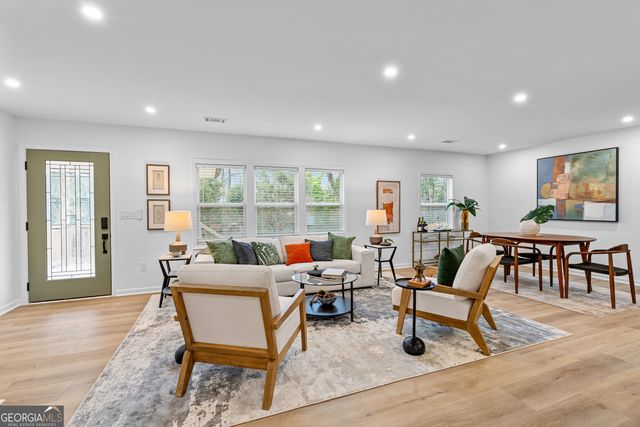 1380 Dogwood Circle SE, Smyrna, GA 30080