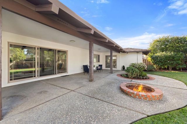 2249 Gundersen Drive, San Jose, CA 95125