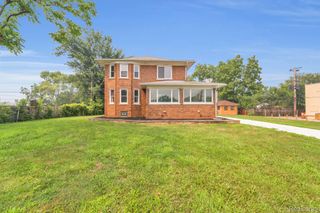 29016 Ford Road, Garden City, MI 48135