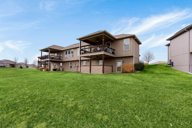 14111 Amanda Lane, Basehor, KS 66007