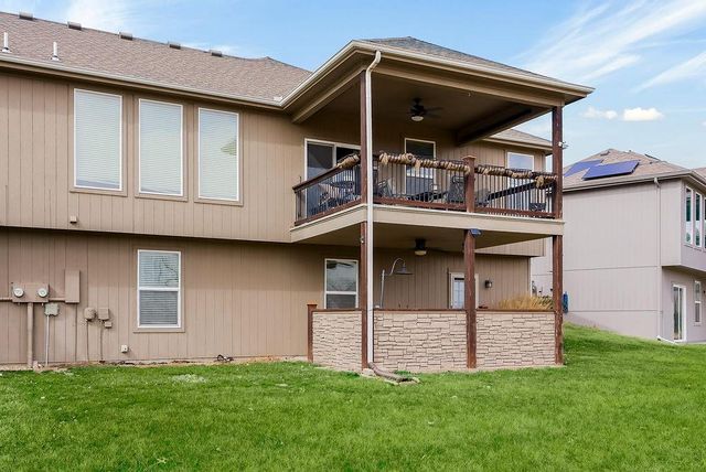 14111 Amanda Lane, Basehor, KS 66007