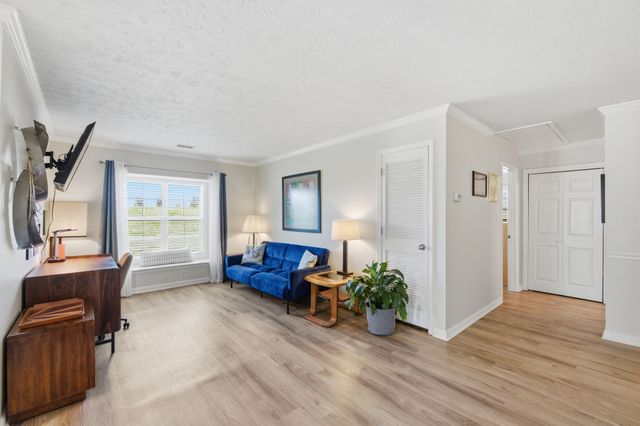 326 Ash Forge Dr, Antioch, TN 37013