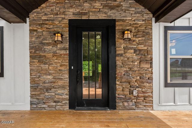 2222 Bales Road, Knoxville, TN 37914