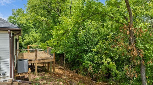 2222 Bales Road, Knoxville, TN 37914