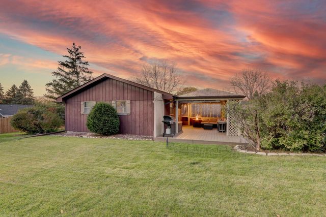 10939 W Coronado COURT, Franklin, WI 53132