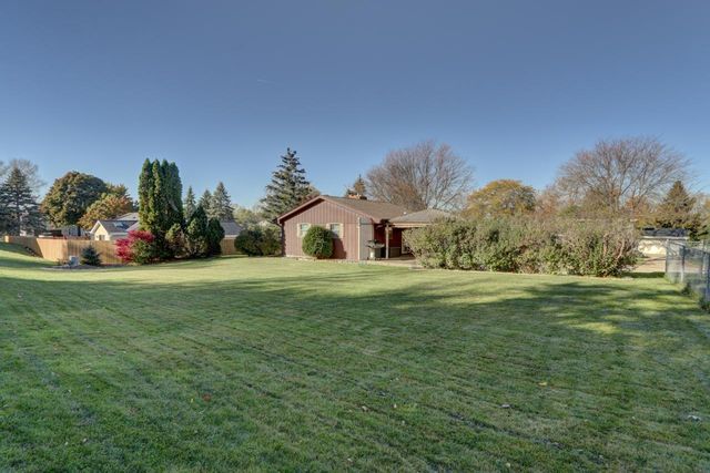 10939 W Coronado COURT, Franklin, WI 53132