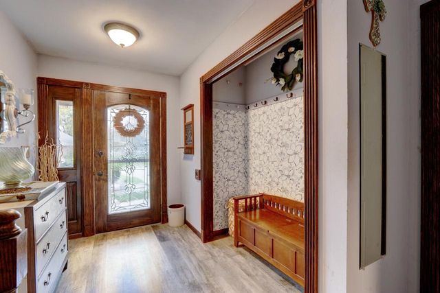 10939 W Coronado COURT, Franklin, WI 53132