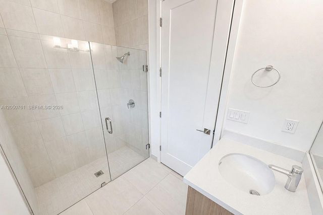 10702 SW 53rd St, Cooper City, FL 33328