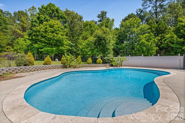 1606 Ferdinand Lane, York, SC 29745