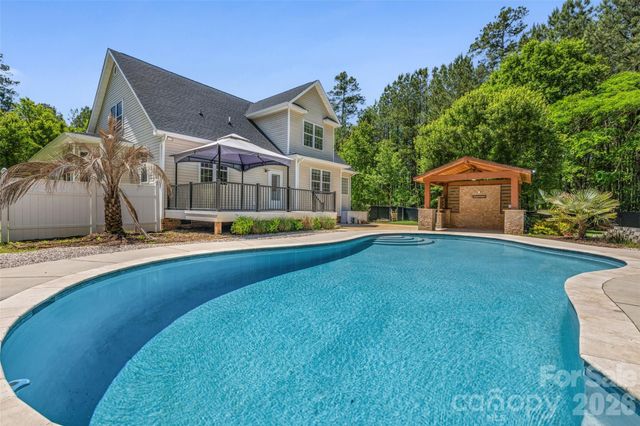 1606 Ferdinand Lane, York, SC 29745