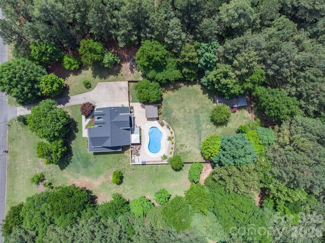 1606 Ferdinand Lane, York, SC 29745