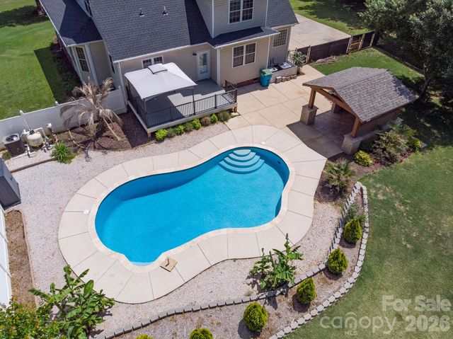 1606 Ferdinand Lane, York, SC 29745