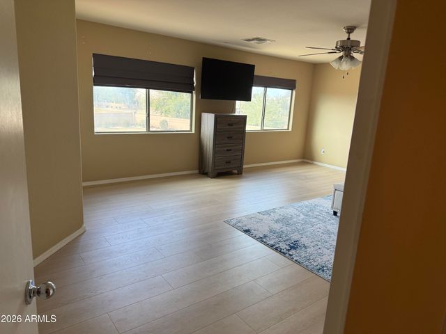 6228 N 77TH Drive, Glendale, AZ 85303