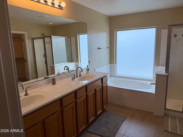 6228 N 77TH Drive, Glendale, AZ 85303