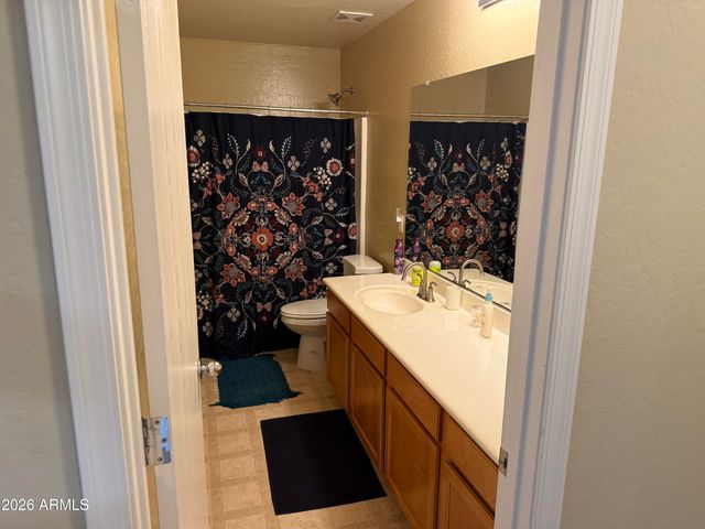 6228 N 77TH Drive, Glendale, AZ 85303