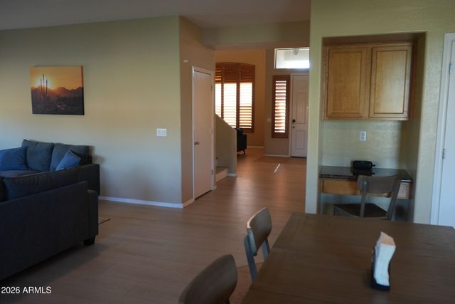 6228 N 77TH Drive, Glendale, AZ 85303