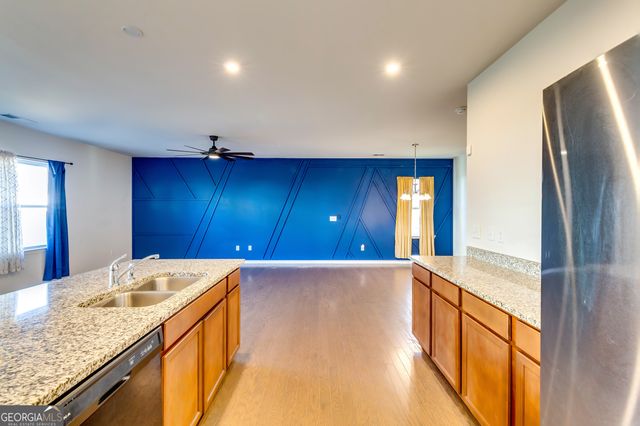 109 Paulownia Circle, Mcdonough, GA 30253