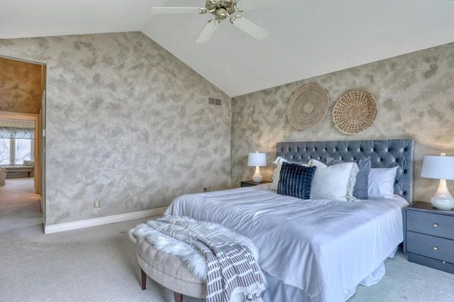 N24W30375 Crystal Springs DRIVE, Pewaukee, WI 53072