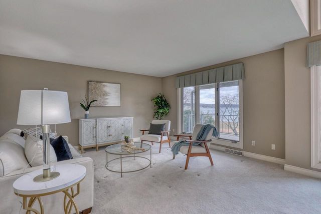 N24W30375 Crystal Springs DRIVE, Pewaukee, WI 53072