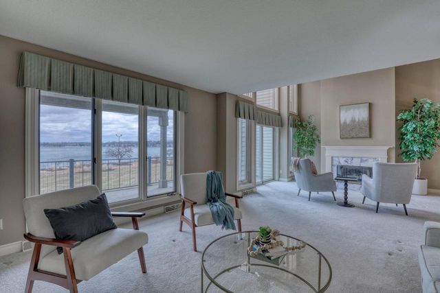 N24W30375 Crystal Springs DRIVE, Pewaukee, WI 53072