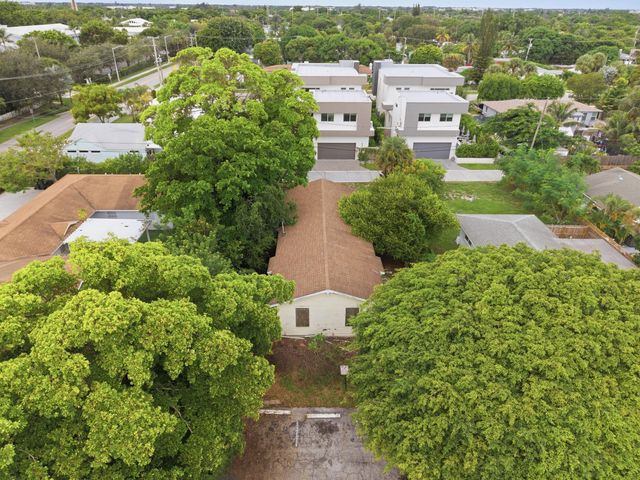 338 SE 1st Avenue, Delray Beach, FL 33444