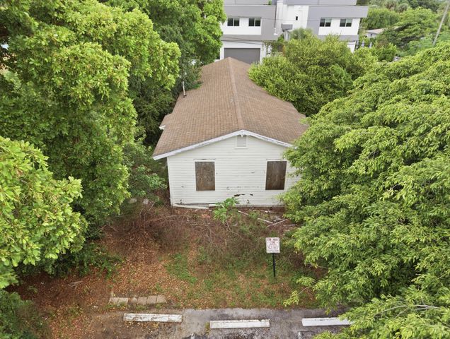 338 SE 1st Avenue, Delray Beach, FL 33444