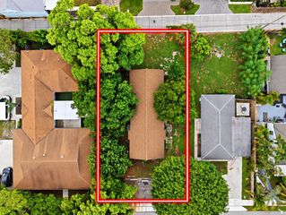 338 SE 1st Avenue, Delray Beach, FL 33444