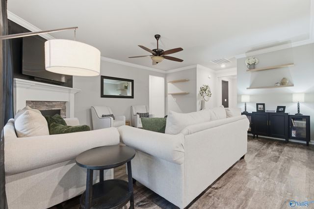 259 Dinner Tree Square, Huntsville, AL 35811