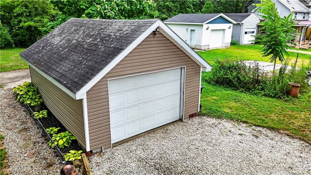 395 High Street, Wadsworth, OH 44281