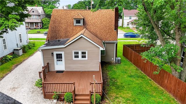 395 High Street, Wadsworth, OH 44281