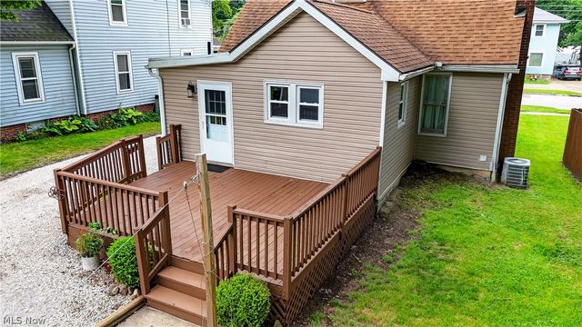 395 High Street, Wadsworth, OH 44281
