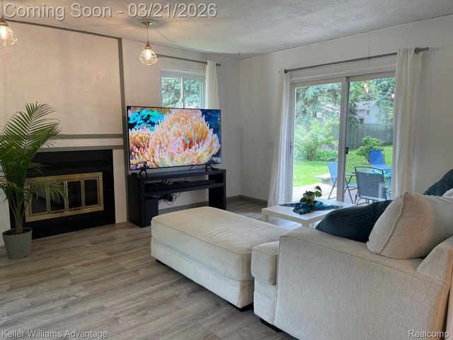 25738 Beck Road, Novi, MI 48374