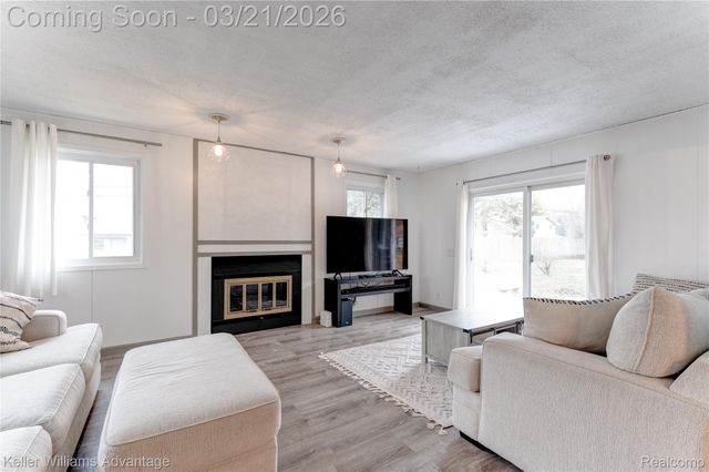 25738 Beck Road, Novi, MI 48374