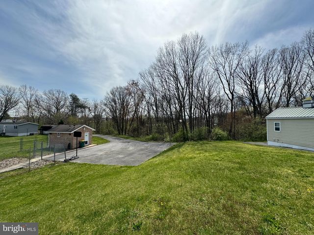 3871 GROSH DRIVE, Greencastle, PA 17225