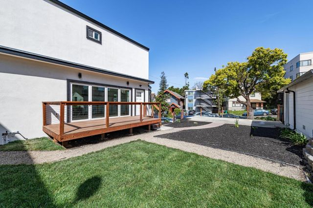 252 Euclid Avenue, Oakland, CA 94610
