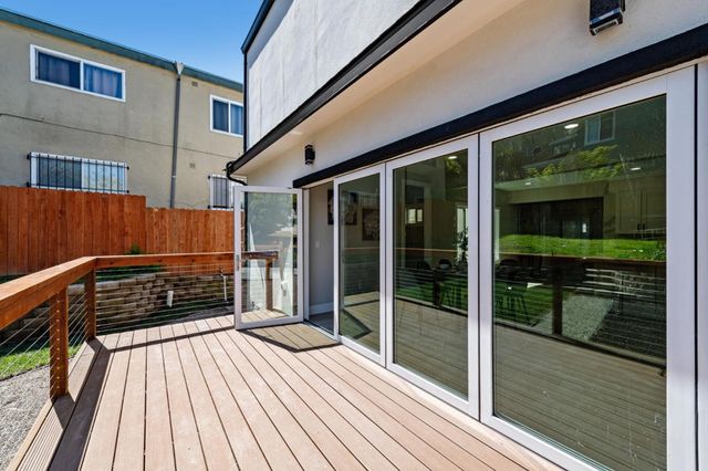 252 Euclid Avenue, Oakland, CA 94610