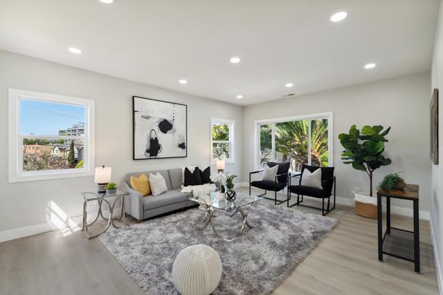 252 Euclid Avenue, Oakland, CA 94610