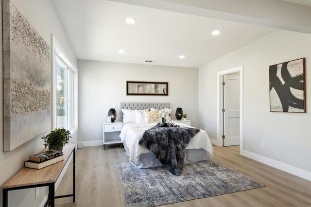 252 Euclid Avenue, Oakland, CA 94610