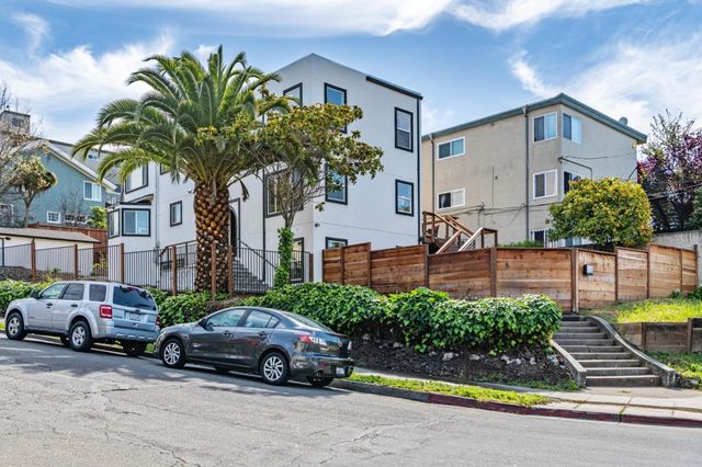 252 Euclid Avenue, Oakland, CA 94610