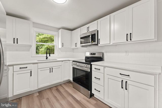 11220 PIEDMONT DR, Fredericksburg, VA 22407