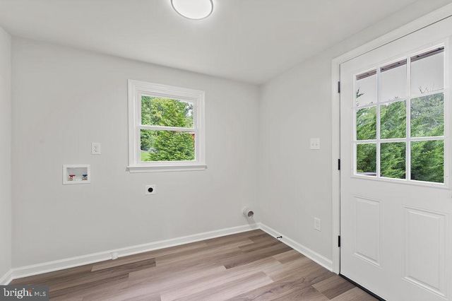 11220 PIEDMONT DR, Fredericksburg, VA 22407