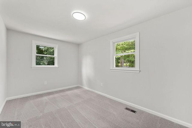 11220 PIEDMONT DR, Fredericksburg, VA 22407
