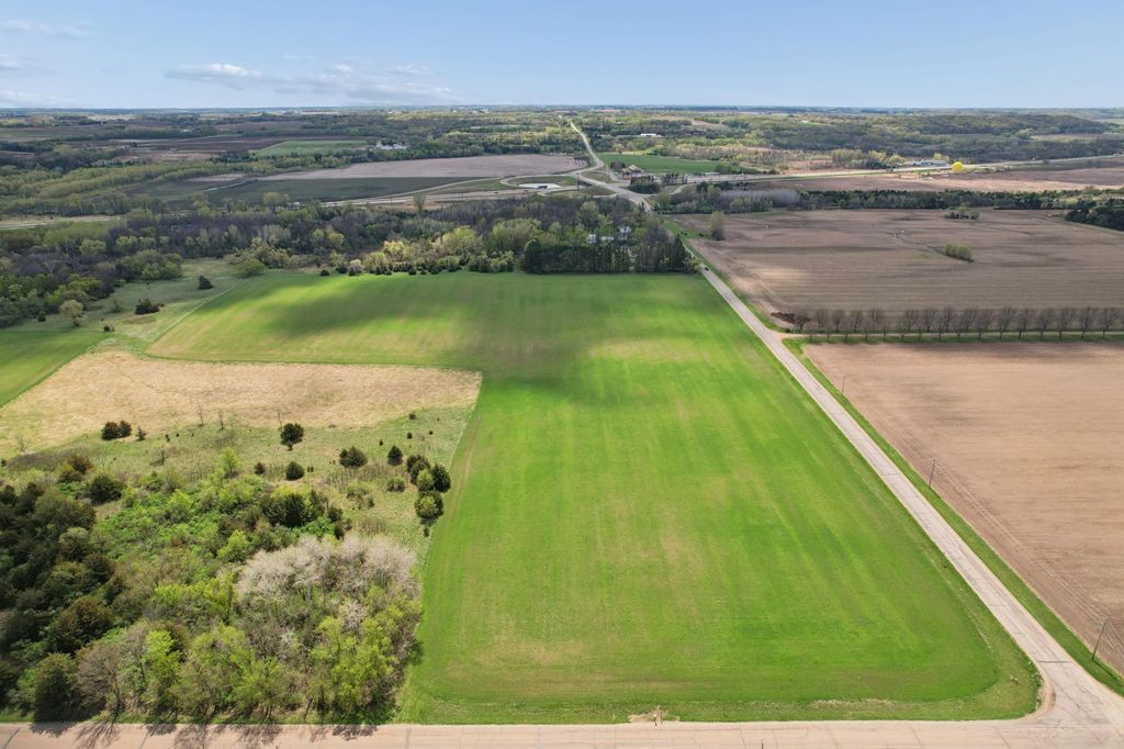 PART NW1/4 of SW1/4 ACRES located in Section 23, Jordan, MN 55352 — photo 2